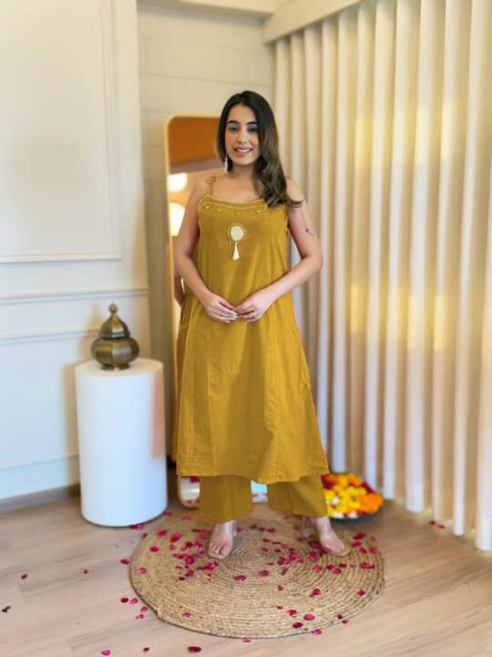 Mustard Yellow Strappy Kurta Set with Mirror Work - View 2
