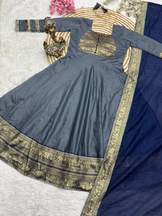 New Super Trendy Traditional Outfit - View 8