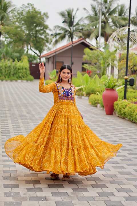 Navratri Special kodi lace & Gown - View 3