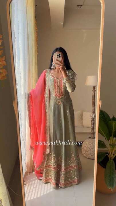 Party Wear Heavy Gown With Dupatta - View 2