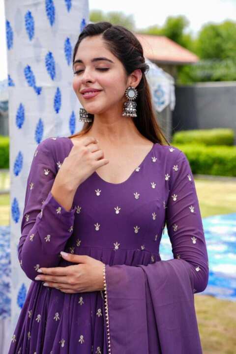 Purple Woven Silk Blend Anarkali Kurta Set - View 6