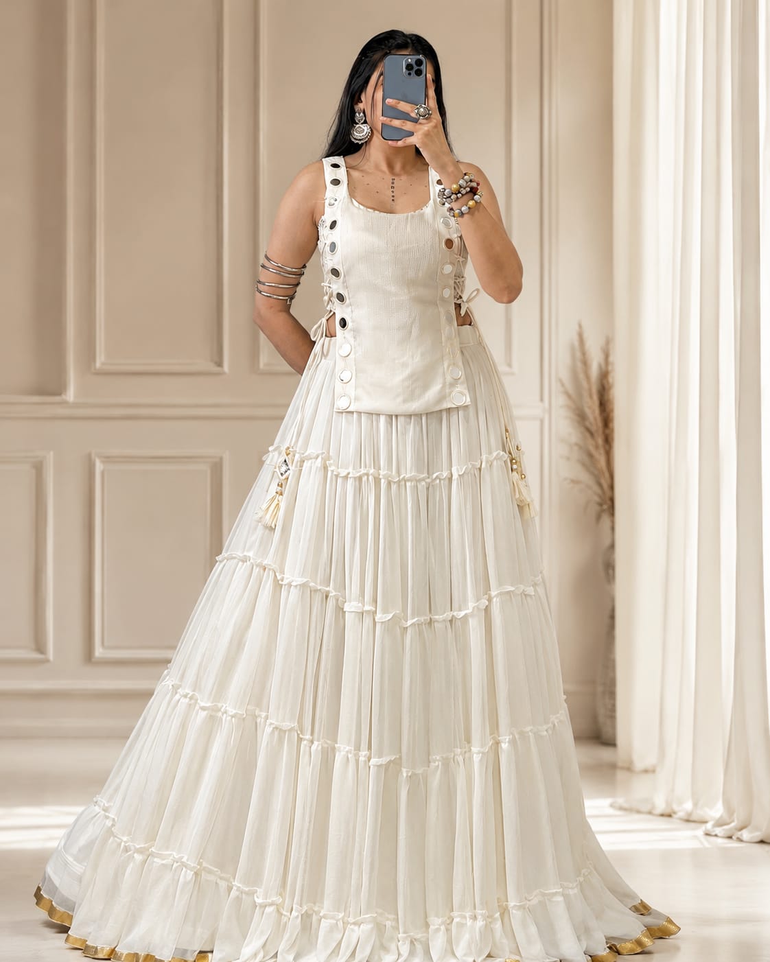 White Feather-Light Navratri Lehenga Choli Set - View 2